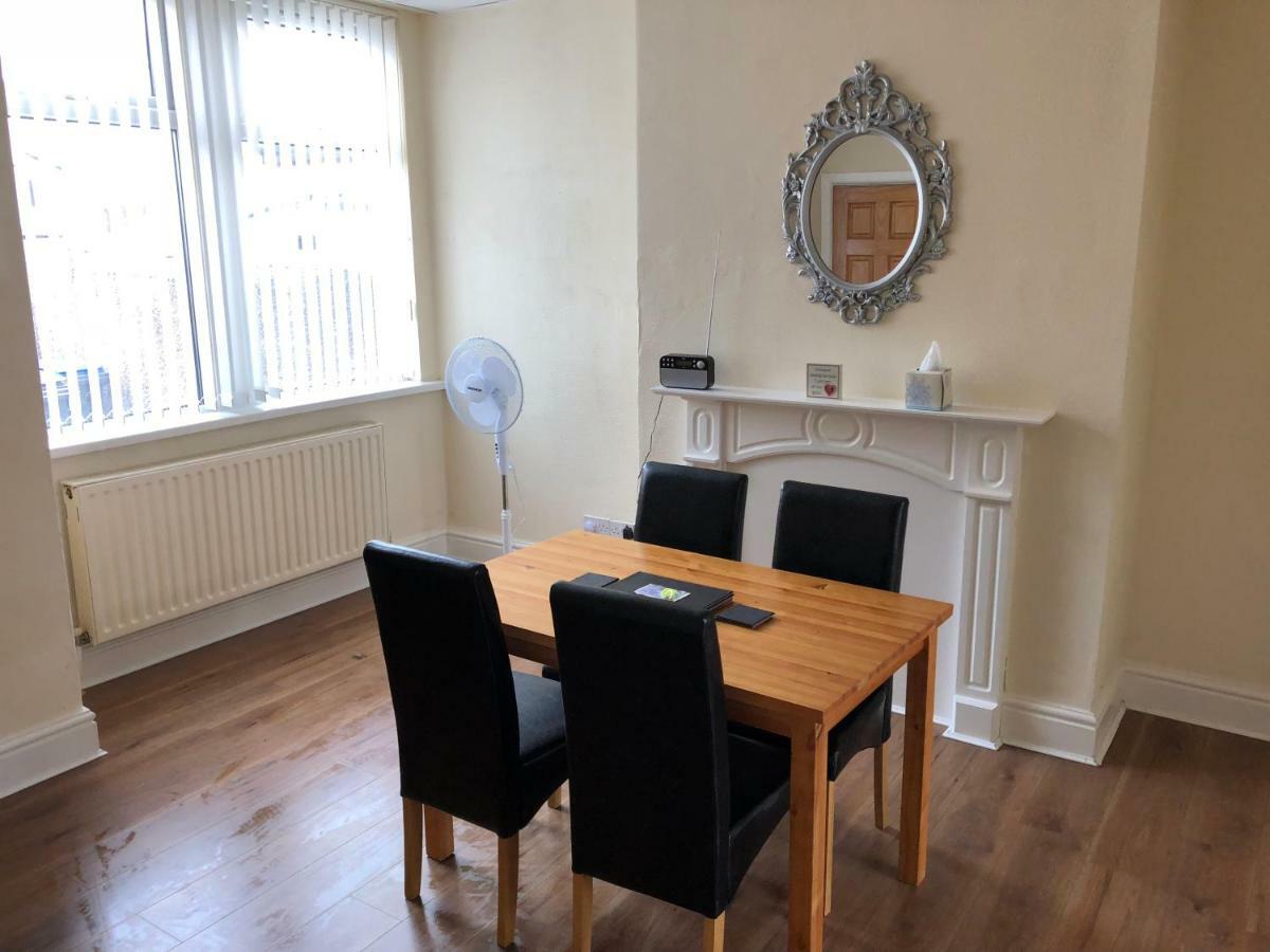 Gorton Holiday Home Blackpool Exteriör bild